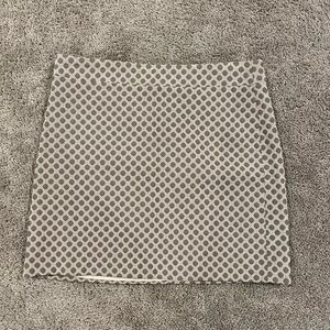 Hardly worn lined Ann Taylor skirt